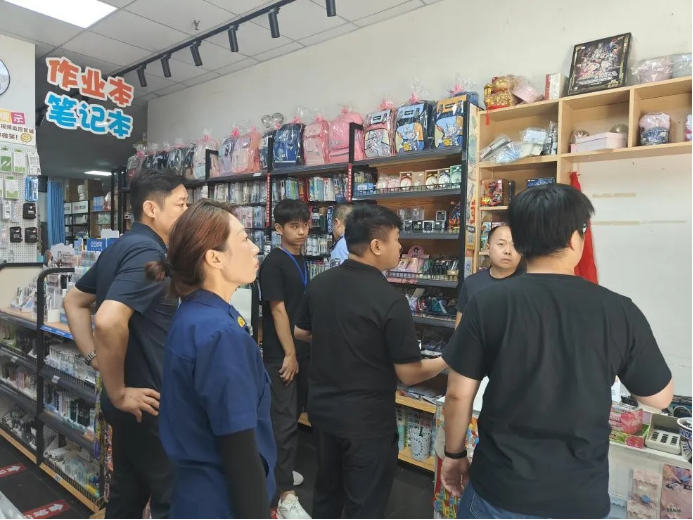 新鄉高新區開展校園及周邊環境綜合治理專項行動，規范經營活動護航學生成長